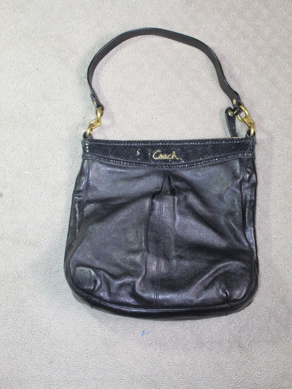 Coach Ashley Black Leather Snake Print Hobo JCD-9812 Shoulder Bag Medium COA